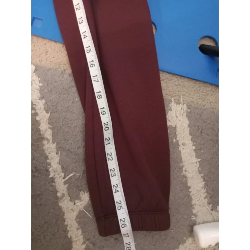 Athleta Size Small Burgundy Red‎ Maroon Bounce Back Jogger